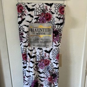 Halloween throw blanket